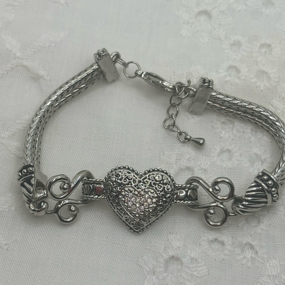 Lia Sophia Jewelry - Lia Sophia Silver Heart Love Dust Pavé Bracelet